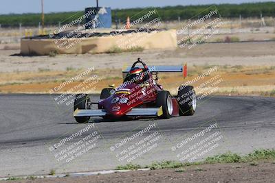media/Jun-04-2022-CalClub SCCA (Sat) [[1984f7cb40]]/Group 3/Qualifying (Sweeper)/